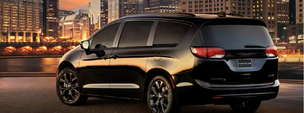 Fig. 1. 2017 Chrysler Pacifica showing the liftgate assembly highlighted by a magnesium die-cast inner [4] (Copyright 2018 by FCA. Used with permission. Chrysler is a registered trademark of FCA US LLC).