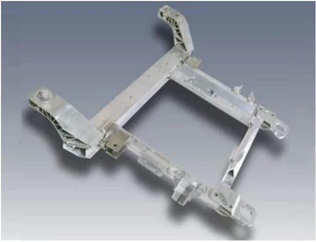 Extrusion-based aluminium engine cradle