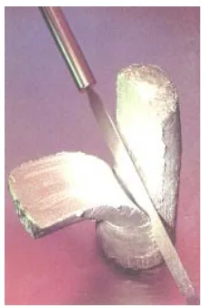 Fig. 3. Material in the semisolid state, cuted whit the knife [2]