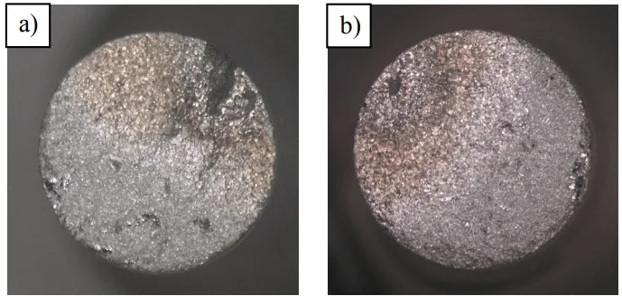 Fig. 1. Examples of fracture surfaces, sample E2-1 (a), sample E2-2 (b)